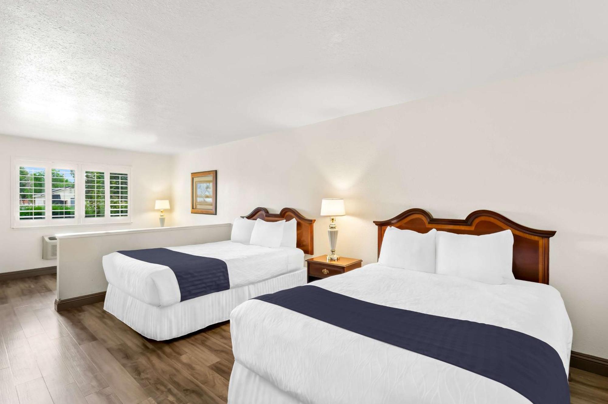 Surestay Plus Hotel By Best Western Сюзънвил Екстериор снимка